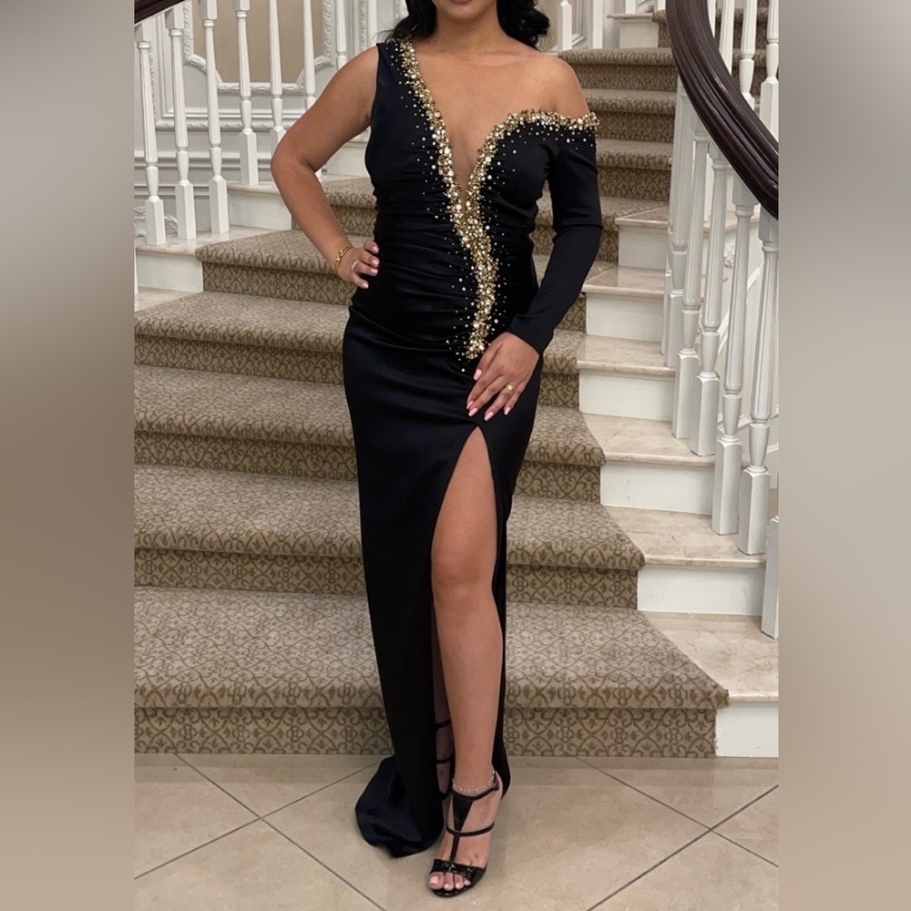 Elegant Black and Gold Evening Gown